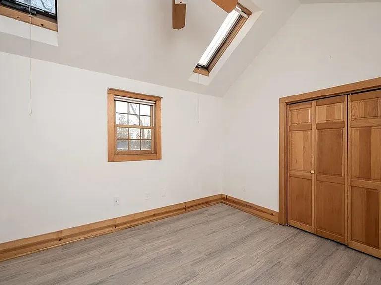 24 Garfield St #24 — Photo 9