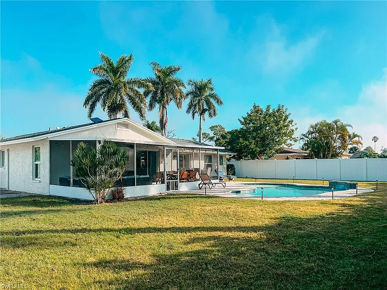 2680 Longboat Dr — Photo 37