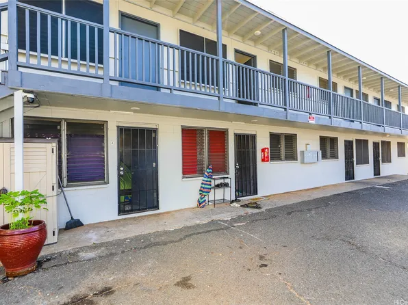 94-246 Aniani Pl, Waipahu, HI 96797