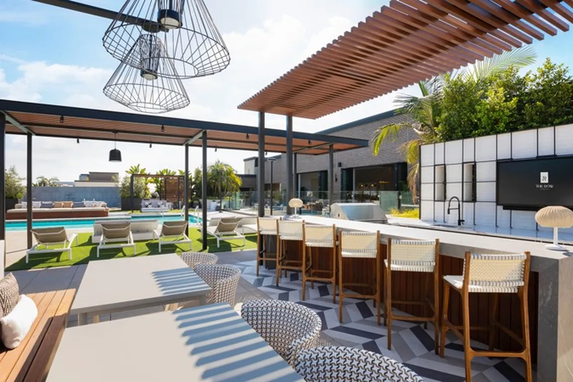 The Aqua Deck Rooftop Lounge