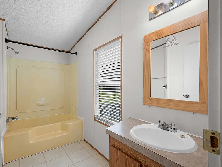 39937 River Rd — Photo 5