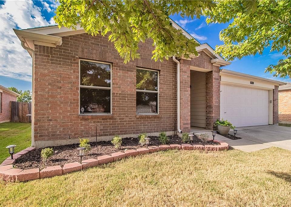 1st image of 1716 Little Deer Ln