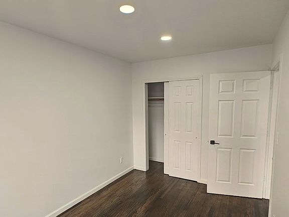 4th image of 19-33 77th St APT 1