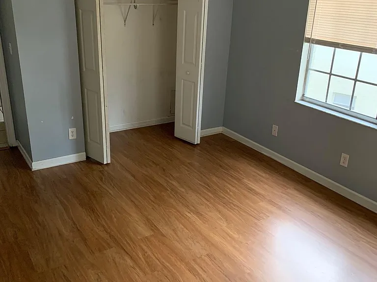 117 N Mercury Ave — Photo 14