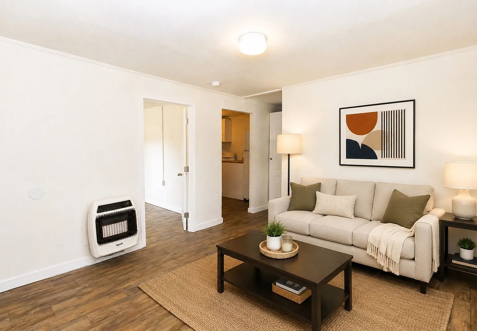 1 bed, 1.0 bath, 550 sqft, $695 — Photo 1