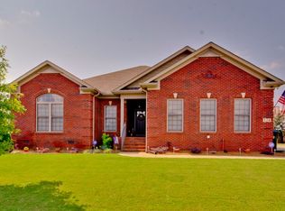 124 Lexi Ln, Meridianville, AL 35759