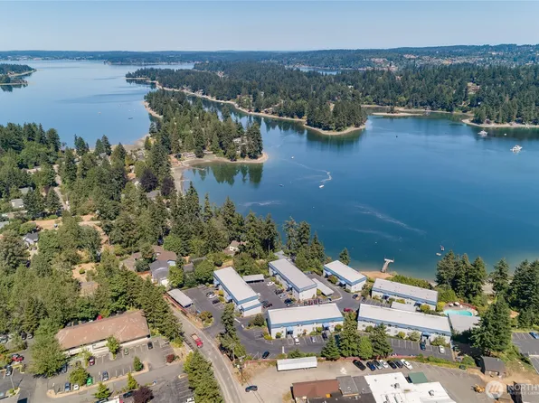 924 Shorewood Drive #C28, Bremerton, WA 98312
