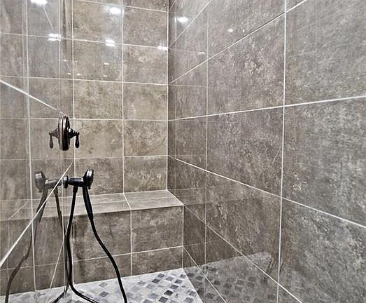 5th image of 36 Basore Dr