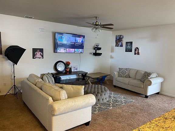 4th image of 1724 Kings Glen Ln