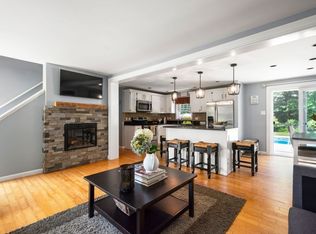 33 Shawna St, Fitchburg, MA 01420