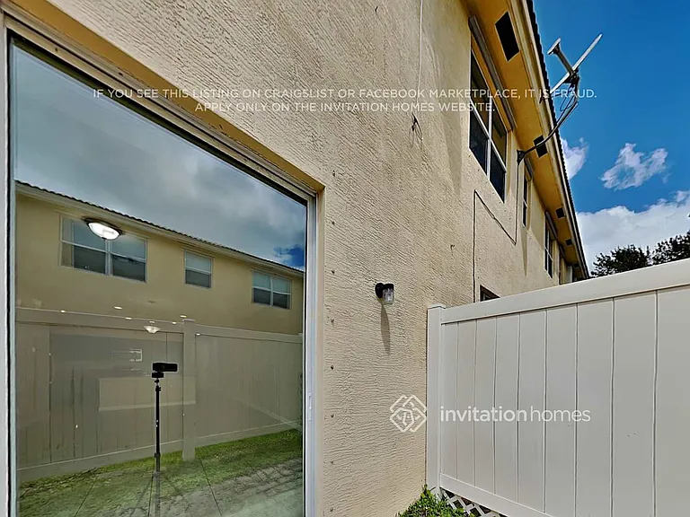 9495 SW Merlin Ct — Photo 19
