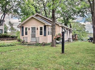 W290N8208 Florencetta Hts, Hartland, WI 53029