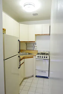 Rented by JK Dansar Corp | media 8