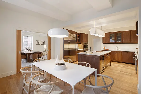 Sold by CORE | media 22