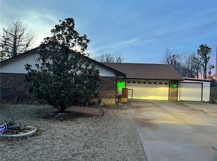 505 Betty Ln, Midwest City, OK 73110
