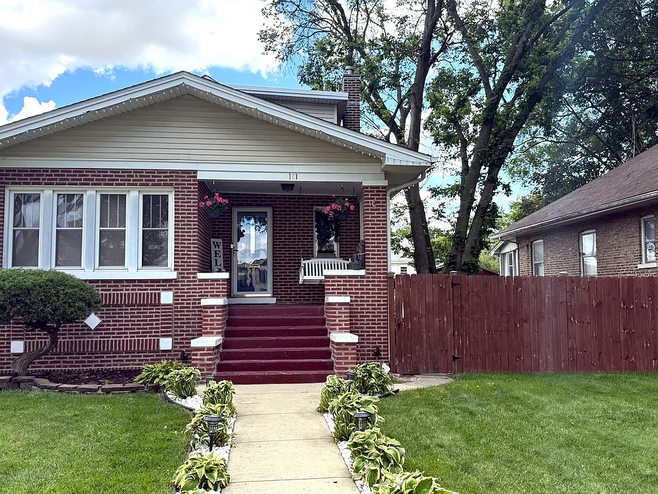 181 Rose St