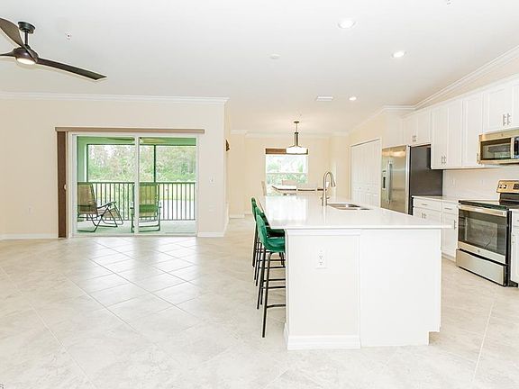 5th image of 6070 National BLVD #225
