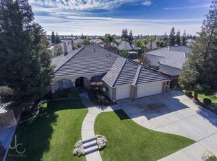 12207 Rushville Ct, Bakersfield, CA