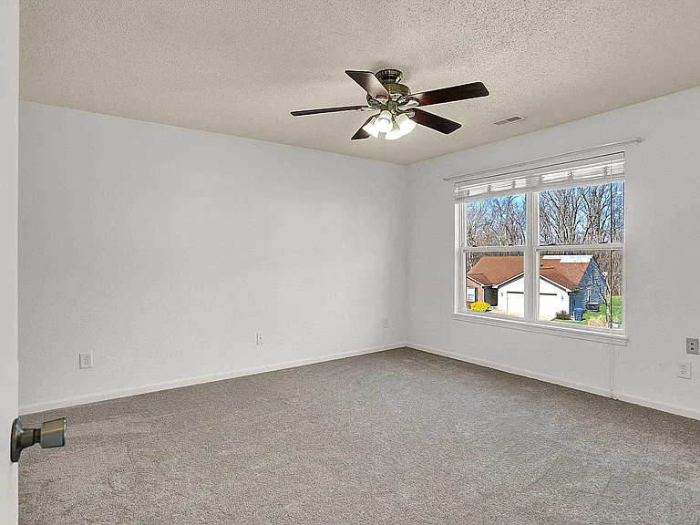 5611 W Tensleep Rd — Photo 18