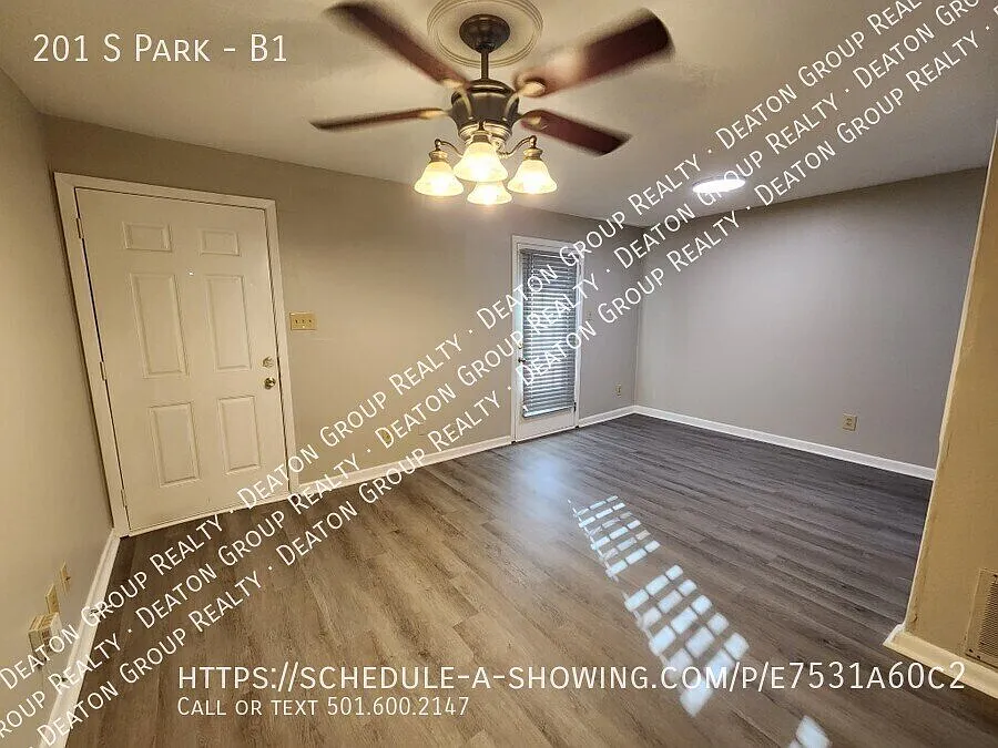 Welcome Home to Barton Oaks Apartments B1 for rent - *Move in Special - Zero Deposit Option, Plea... — Photo 2