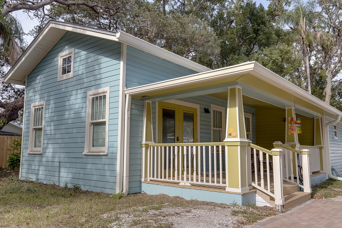 Building Photo - 448 Locklie St #A