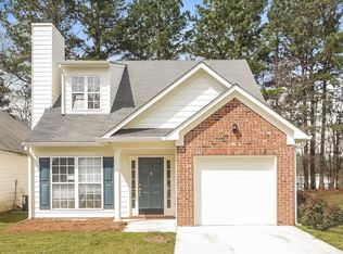 551 Carlton Pointe Dr, Palmetto, GA 30268