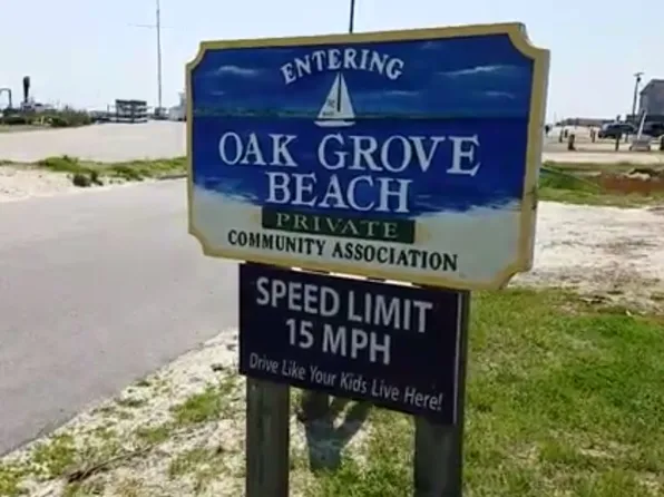 29 Shore Rd, East Lyme, CT 06357