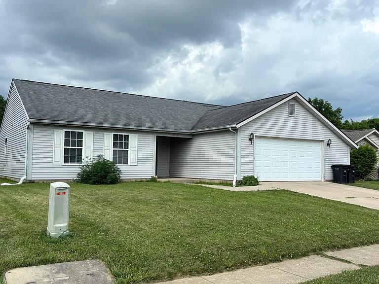 2314 Drexel Dr — Photo 1