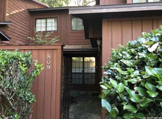 809 SW 55th Ter, Gainesville, FL 32607