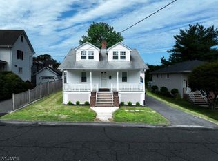 37 West St, Bernardsville, NJ 07924