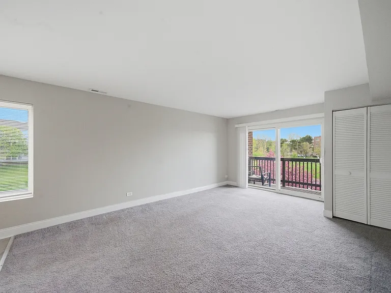 900 Perrie Dr #204 — Photo 12
