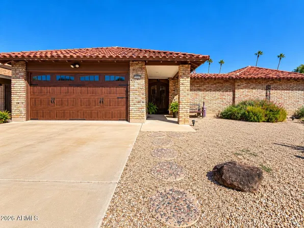 11022 W WAIKIKI Drive, Sun City, AZ 85351