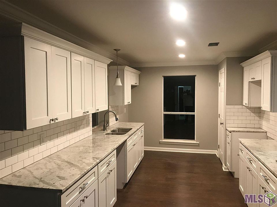 1st image of 7020 Bear Cave Dr
