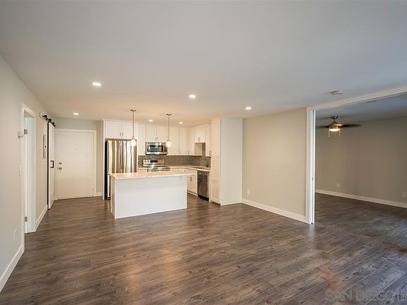 5th image of 1885 Diamond St Unit 2-117