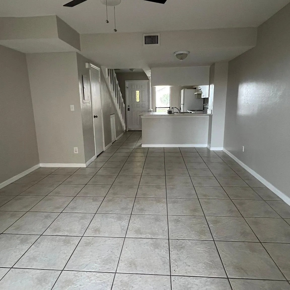 2 bed, 1.5 bath, $1,650 — Photo 3