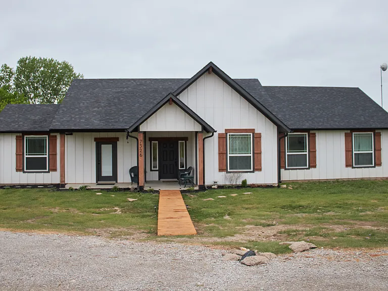 7526 Michael Rd — Photo 38