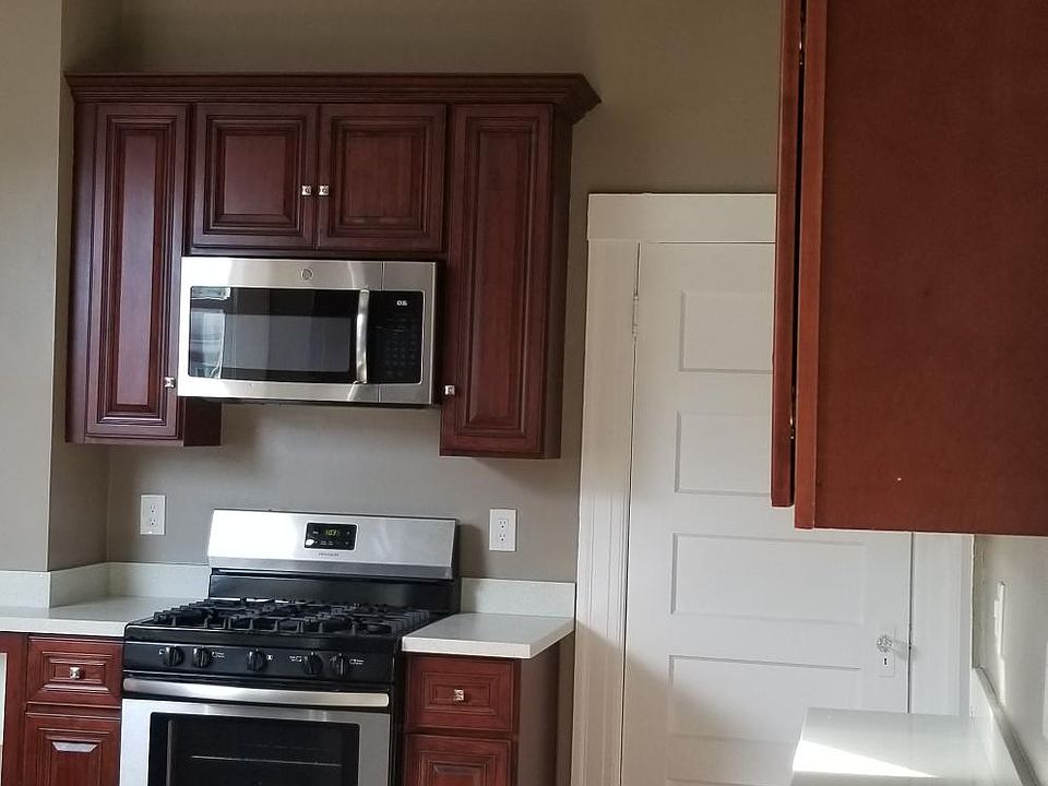 1st image of 319 N Willard St