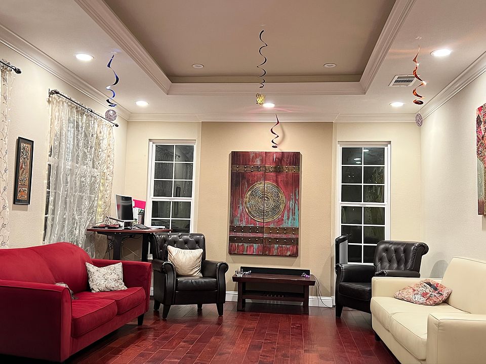 1st image of 714 Inverness Way