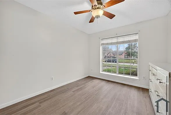1035 Cascade Creek Dr — Photo 26