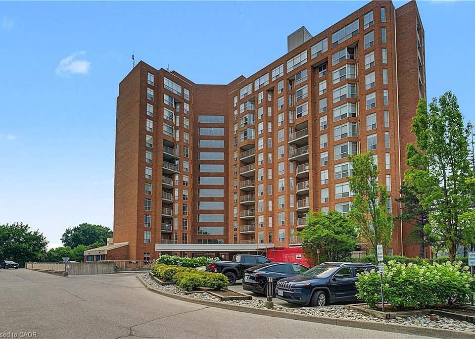 1st image of 1414 King St E #803