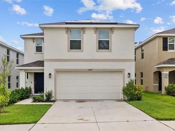 13686 Whiskey Daisy Dr, Dade City, FL 33525