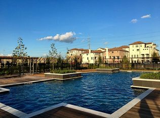 1220 Mosaico Ln, Houston, TX 77055