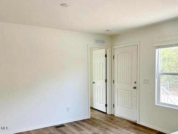 4th image of 1519 Private Rd #1519