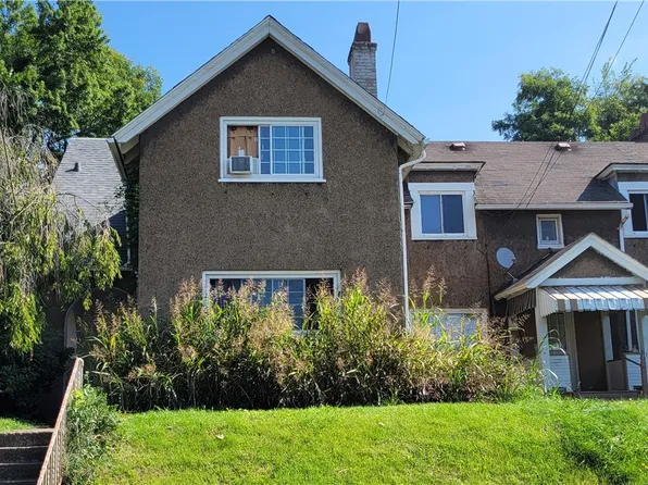 733 Ohio Ave, Midland, PA 15059