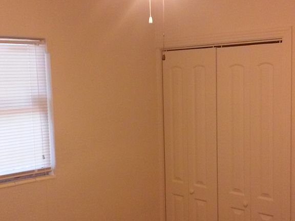 5th image of 2313 Whittier St
