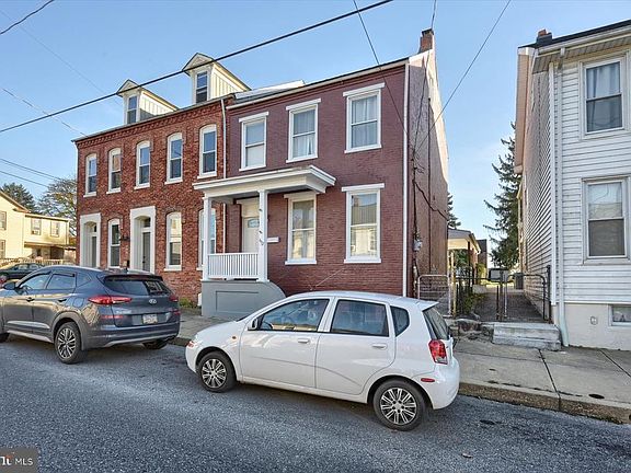2nd image of 492 Manor St