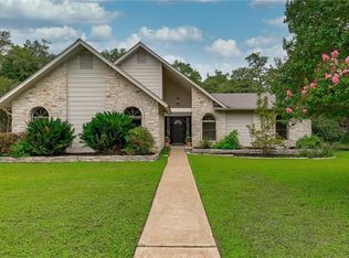 10020 Hidden Meadow Dr, Austin, TX 78750