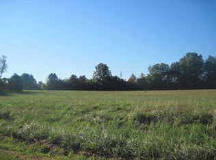 161A Rr 3, Shelbyville, IL 62565