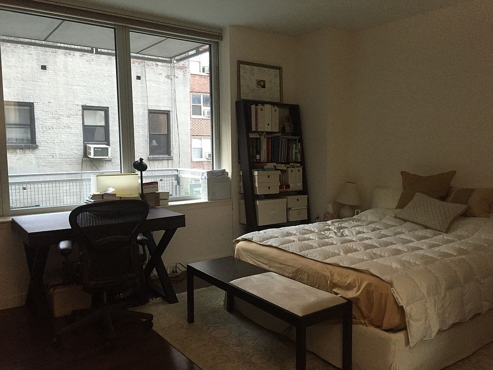 2nd image of 225 E 34th St APT 4J