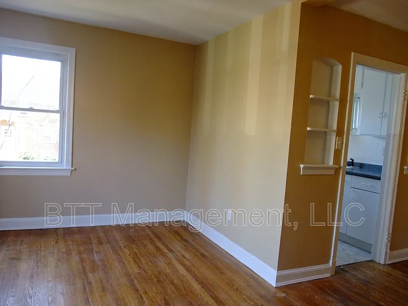 1 bed, 1.0 bath, 550 sqft, $1,425 — Photo 3